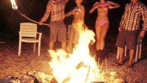 Brazzers Exxtra - Juelz Ventura handjob