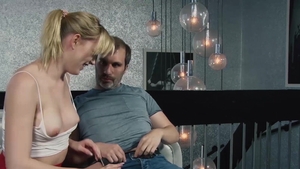 Hitzefrei.com: Pussy fuck shaved german Anny Aurora