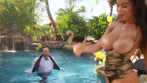 BigButtsLikeItBig.com: Victoria June & JMac sex tape