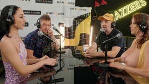 BRAZZERS Exxtra - Alexis Fawx in fetish very clean cumshot