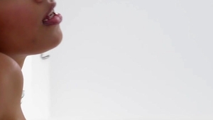 LetsDoeIt: Cumshot latina in HD
