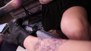 AltErotic.com - Tattooed blonde hair art throat fucking