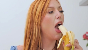 Pure Mature: David Lee hard seduced porno