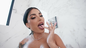 Brazzers: Gorgeous Egypt and Keiran's Passionate Shower